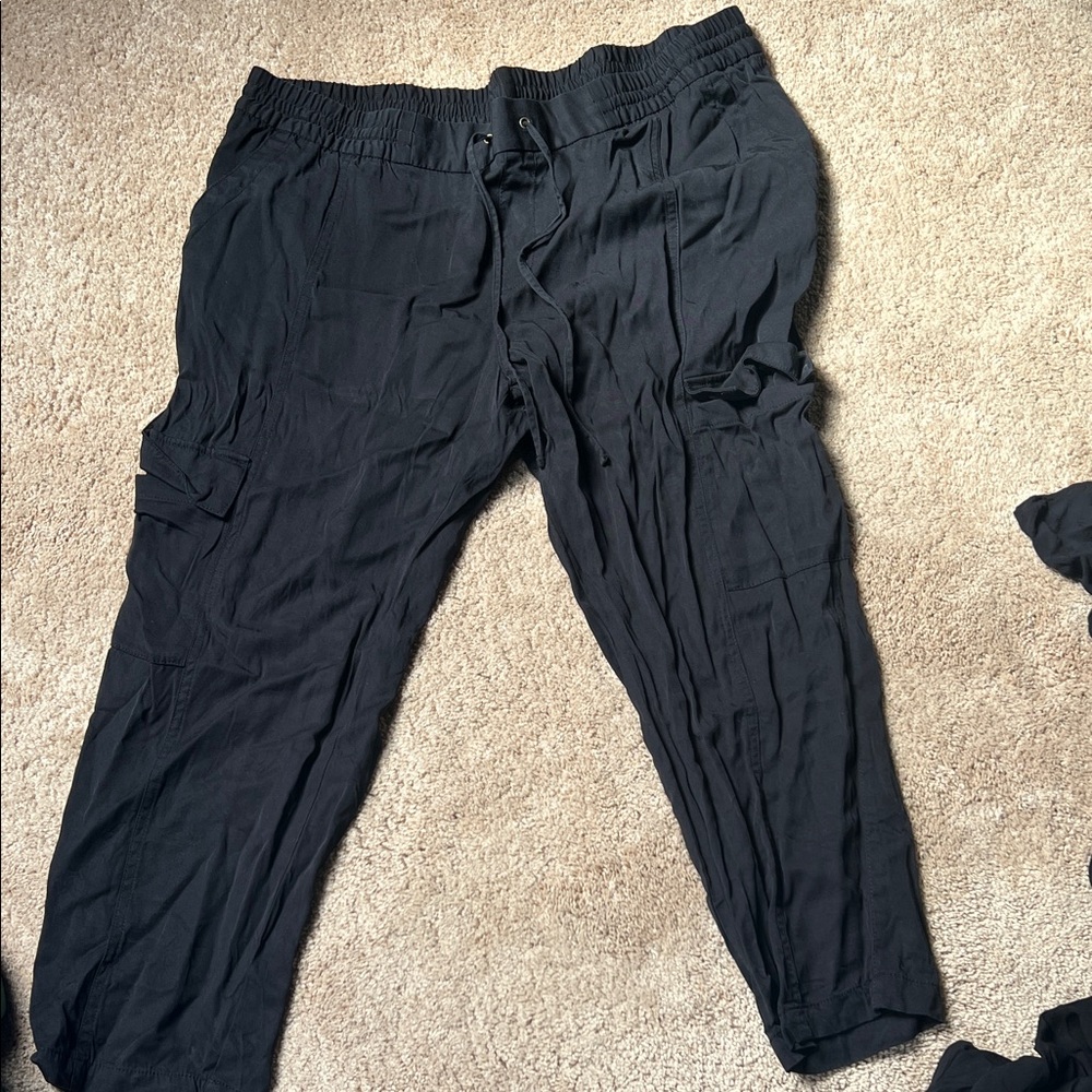 Old Navy Black Straight Leg Pants